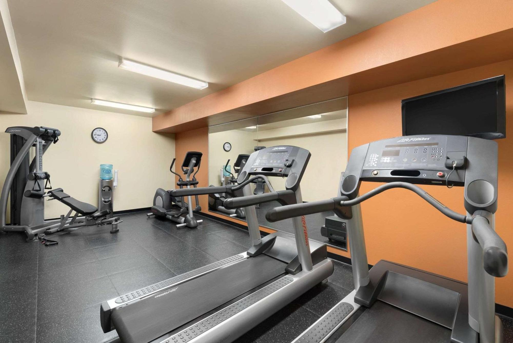 Country Inn & Suites By Radisson, Madison West, Wi Мидълтън Екстериор снимка
